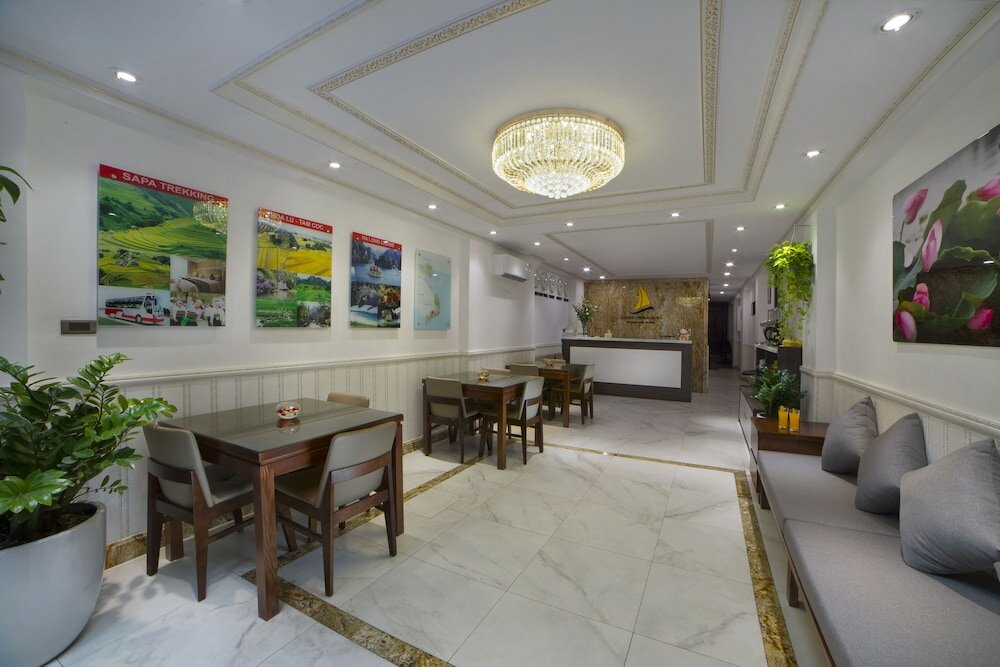 Фото Galliot Central Hotel