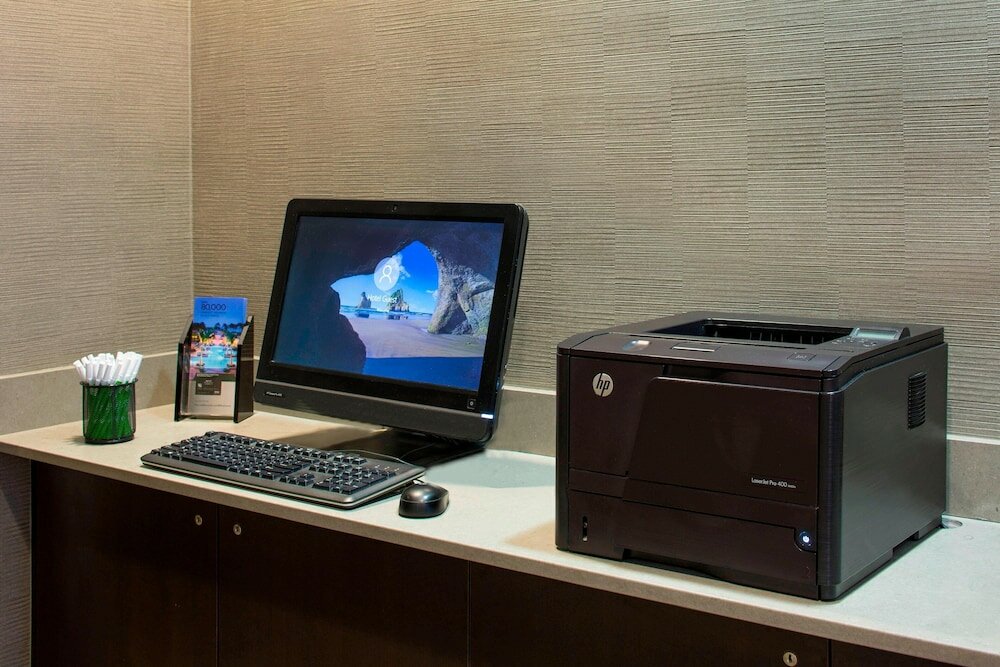 Фото Courtyard by Marriott New Orleans Near the French Quarter