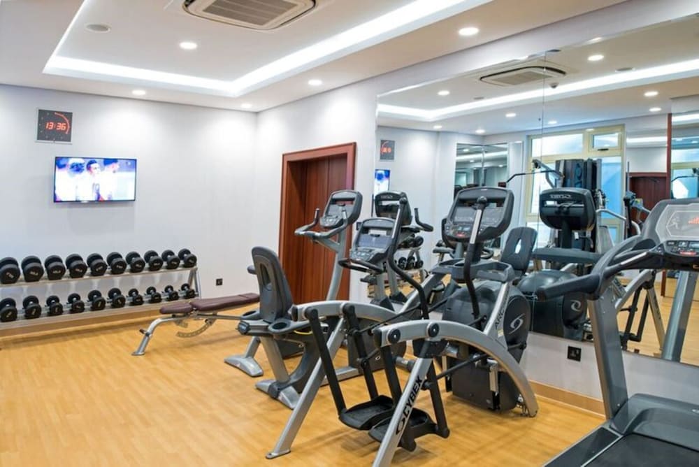 Фото The Envoy Hotel