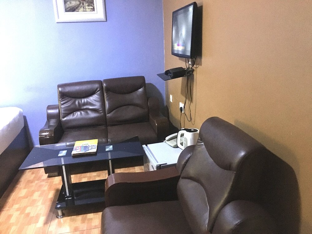 Фото Sweet Savor Hotels & Suites