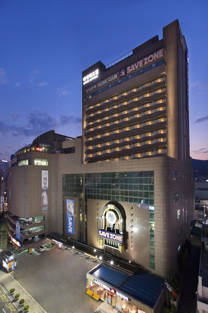 Фото отеля 1