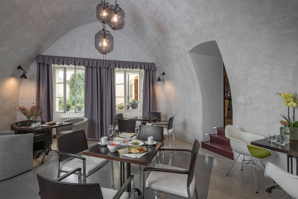 Фото Monastery Garden Prague