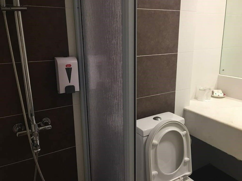 Фото Somerset Hotel