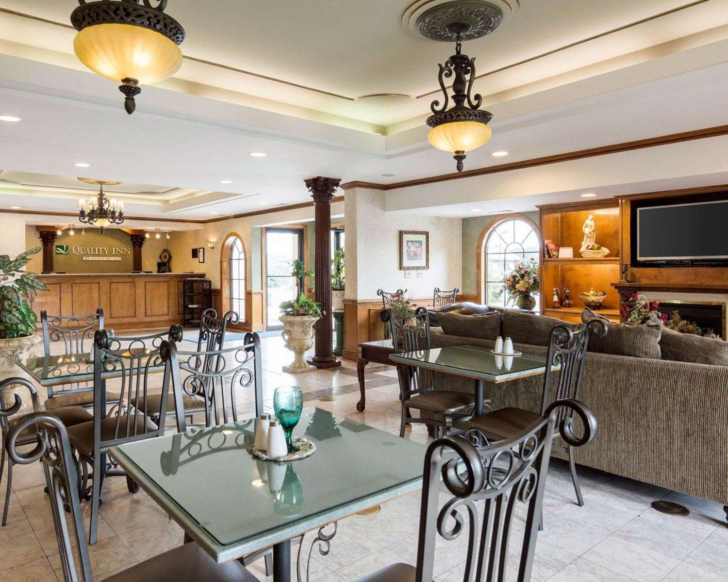 Фото Quality Inn South Hill I-85