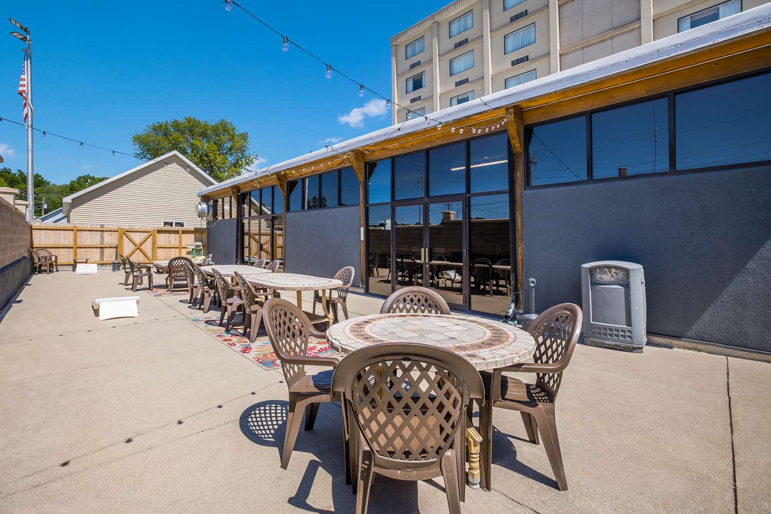 Фото отеля 3