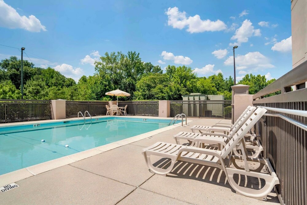 Фото Best Western Plus Oak Mountain Inn