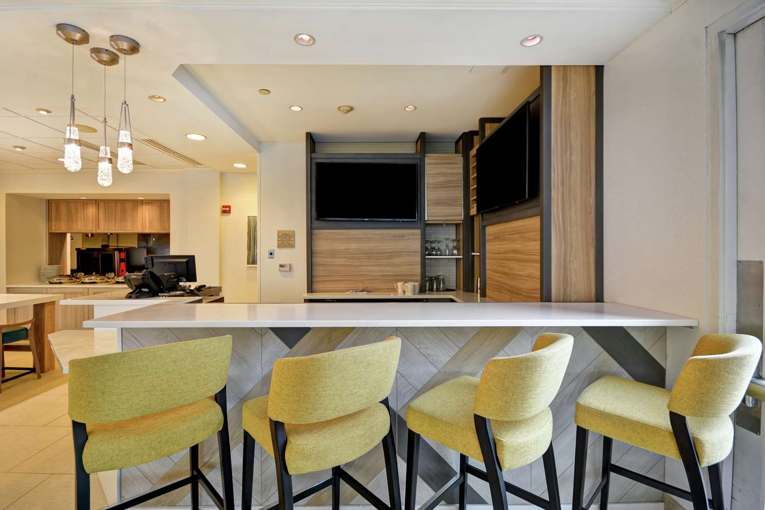 Фото Hilton Garden Inn Ridgefield Park