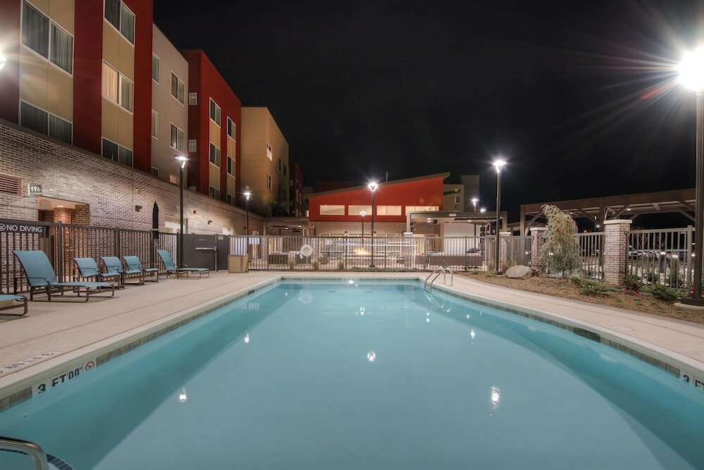 Фото Residence Inn by Marriott Charlotte Airport