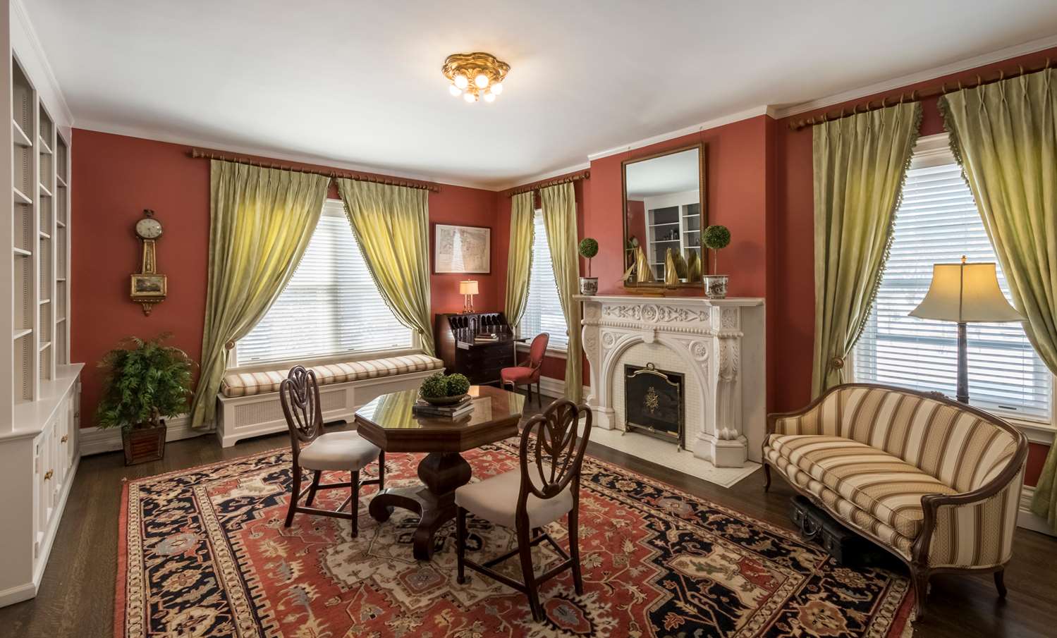 Фото The Strathallan Rochester Hotel & Spa- A DoubleTree by Hilton