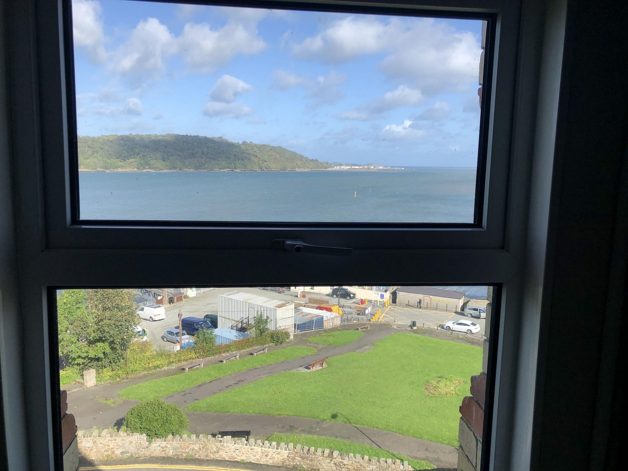 Фото Eryl Mor Hotel