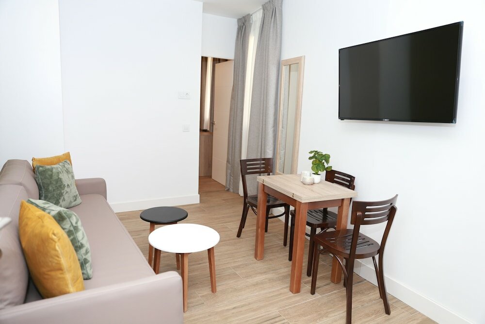 Фото New Point Madrid Opera