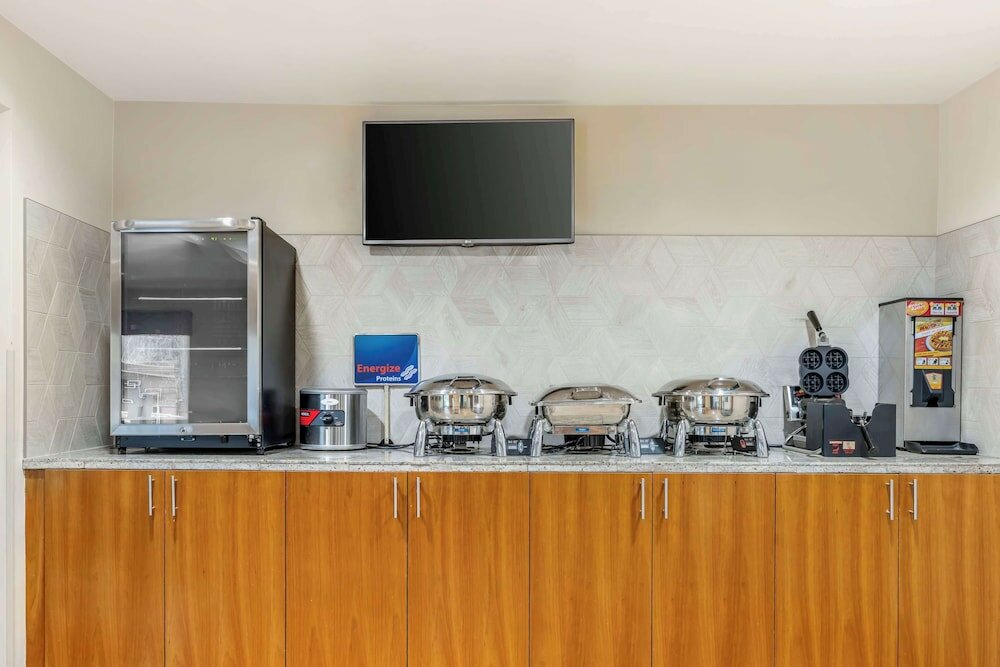 Фото Best Western Aladdin Inn