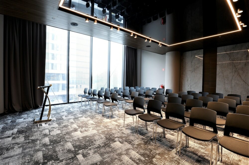 Фото Grand Plaza Hotel and Congress Centre