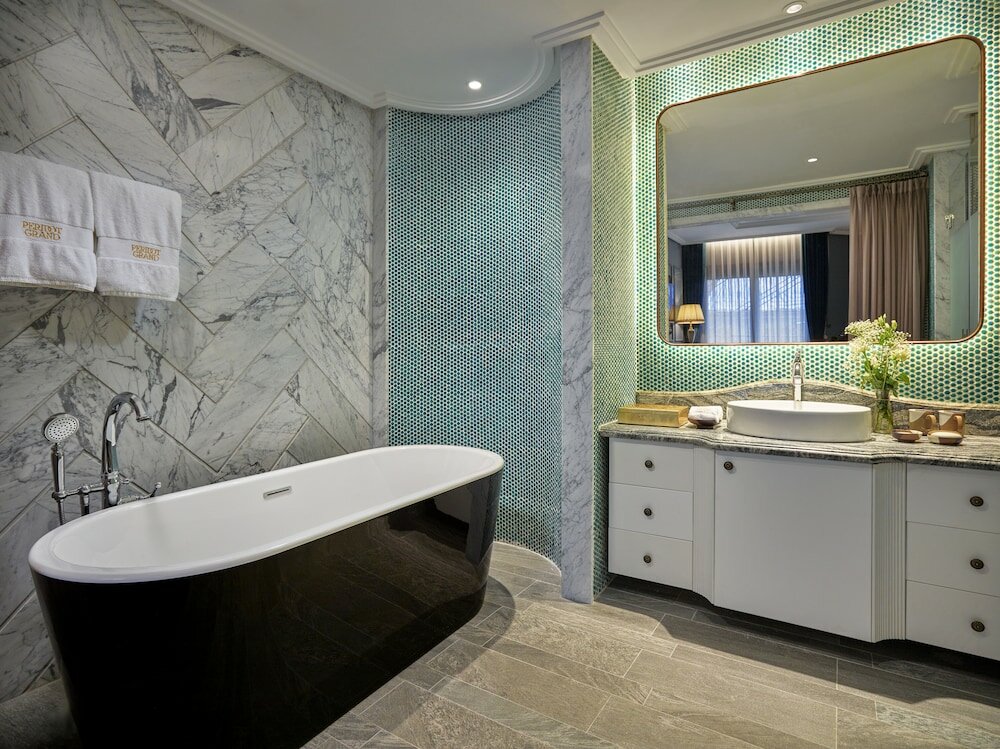 Фото Peridot Grand Luxury Boutique Hotel