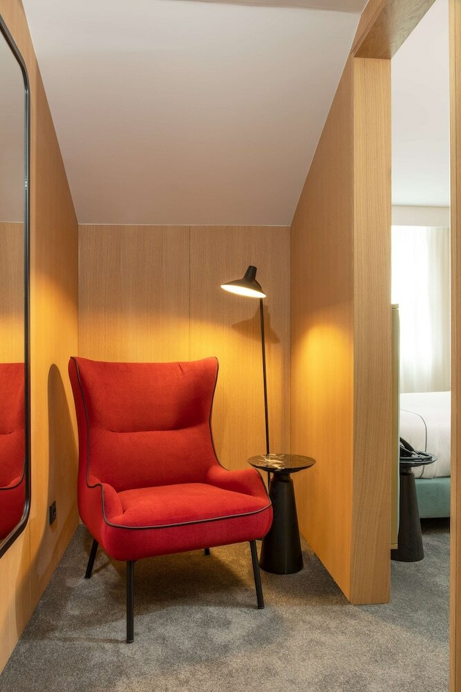 Фото Arts Hotel Porto, Tapestry Collection by Hilton