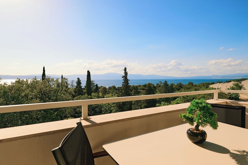 Фото Malinska Green Apartments