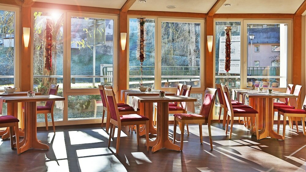 Фото Hotel Rössle Berneck