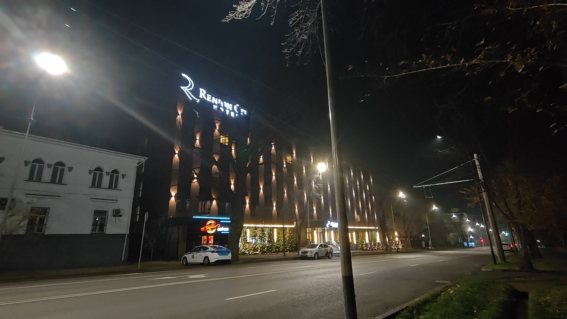 Фото отеля 3