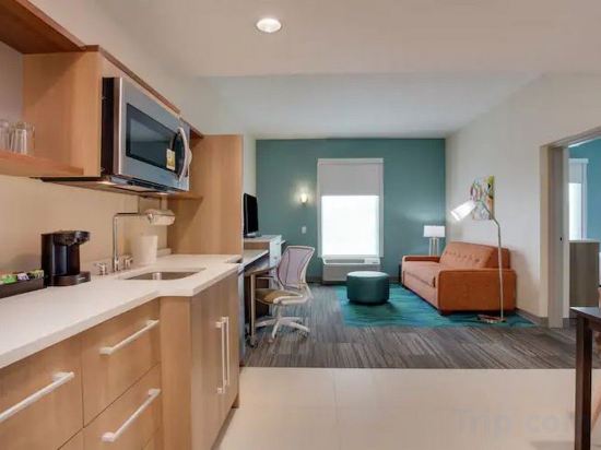 Фото Home2 Suites by Hilton Clermont