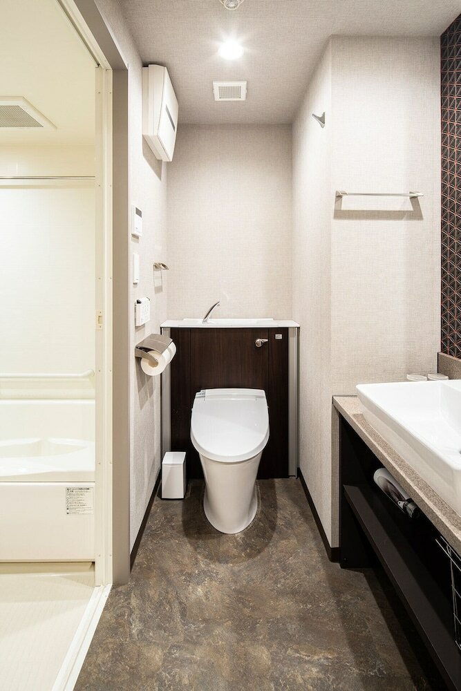 Фото Section L Yushima