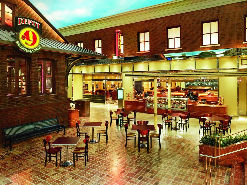 Фото Ameristar Casino Hotel Kansas City