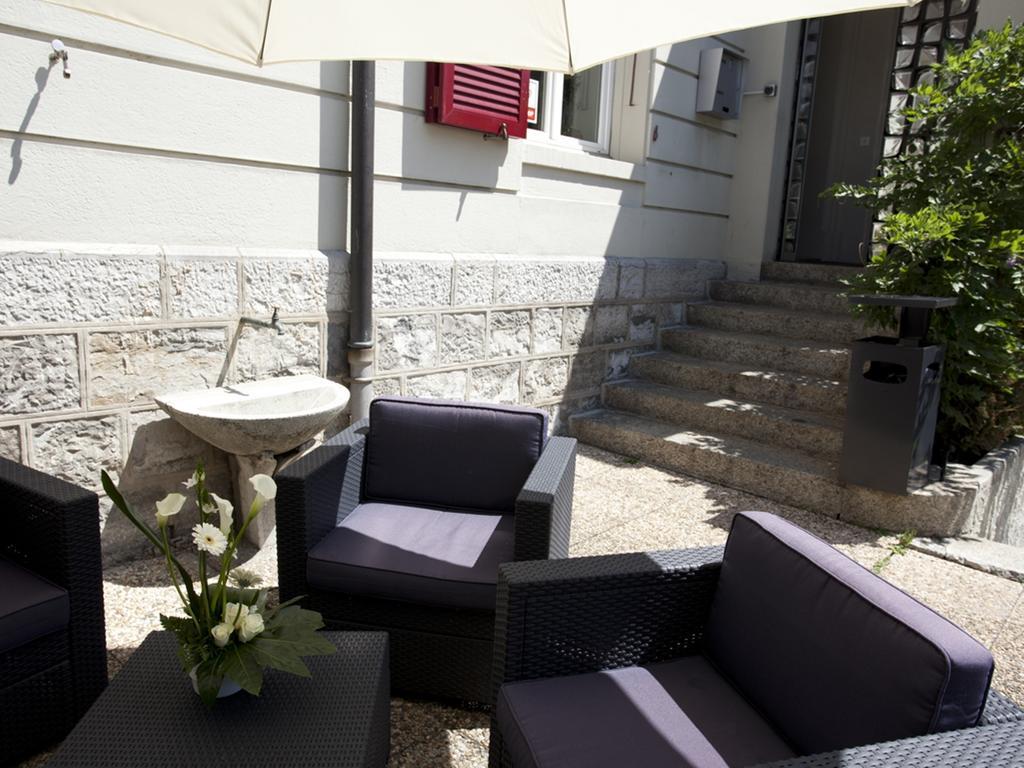 Фото Hotel du Marche