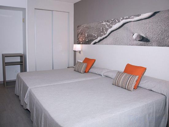 Фото Hotel Salou Sunset by Pierre & Vacances