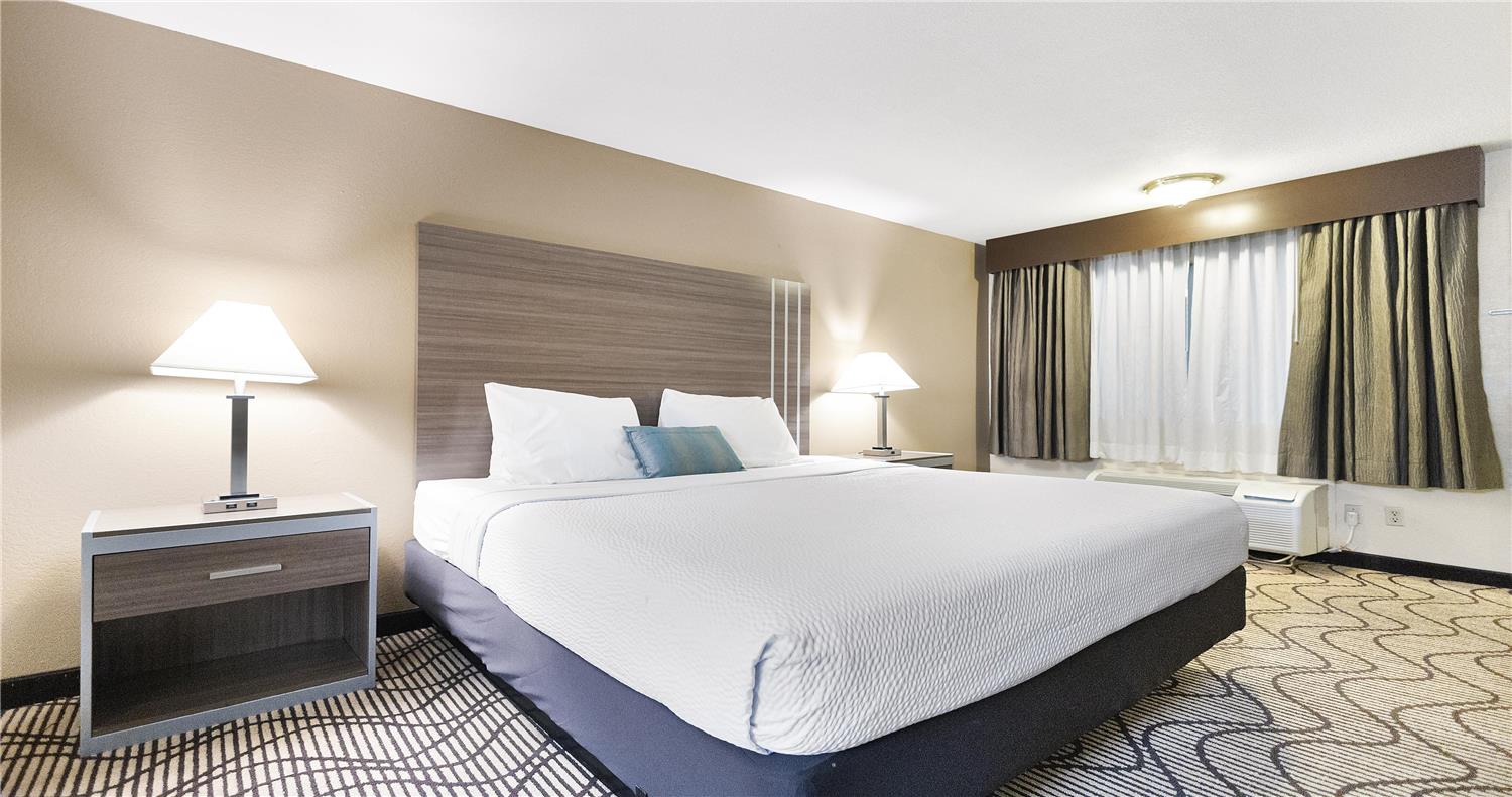 Фото SureStay Plus Hotel by Best Western Sacramento North