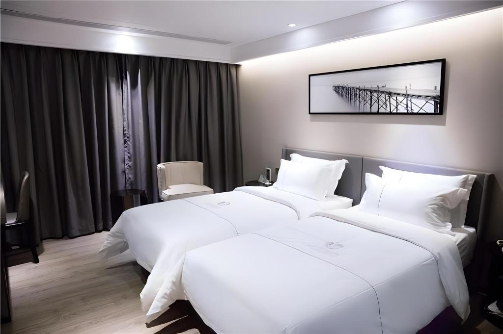 Фото Insail Hotels East Railway Station Shenzhen