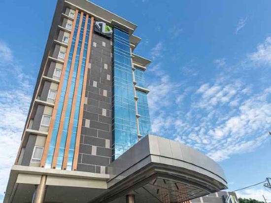 Фото Zuri Hotel