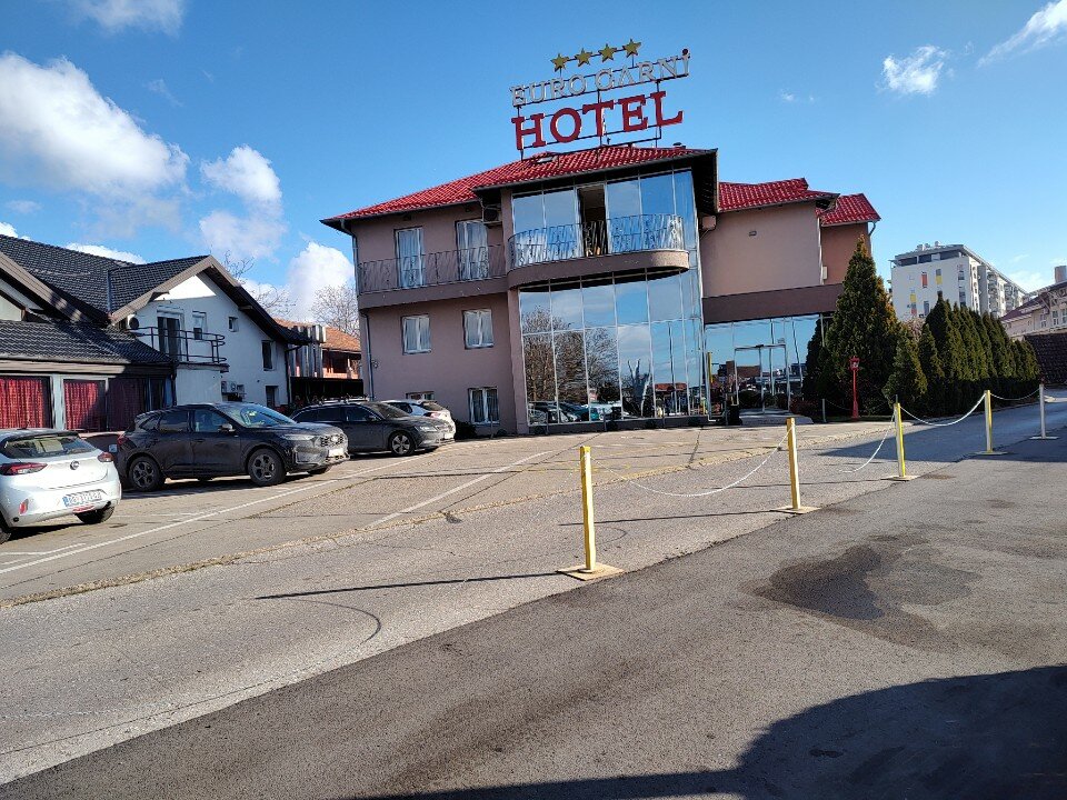 Фото Euro Garni Hotel