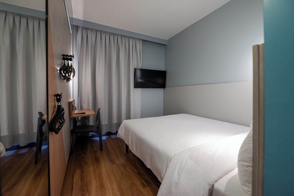 Фото Ibis Budget Guarulhos Airport