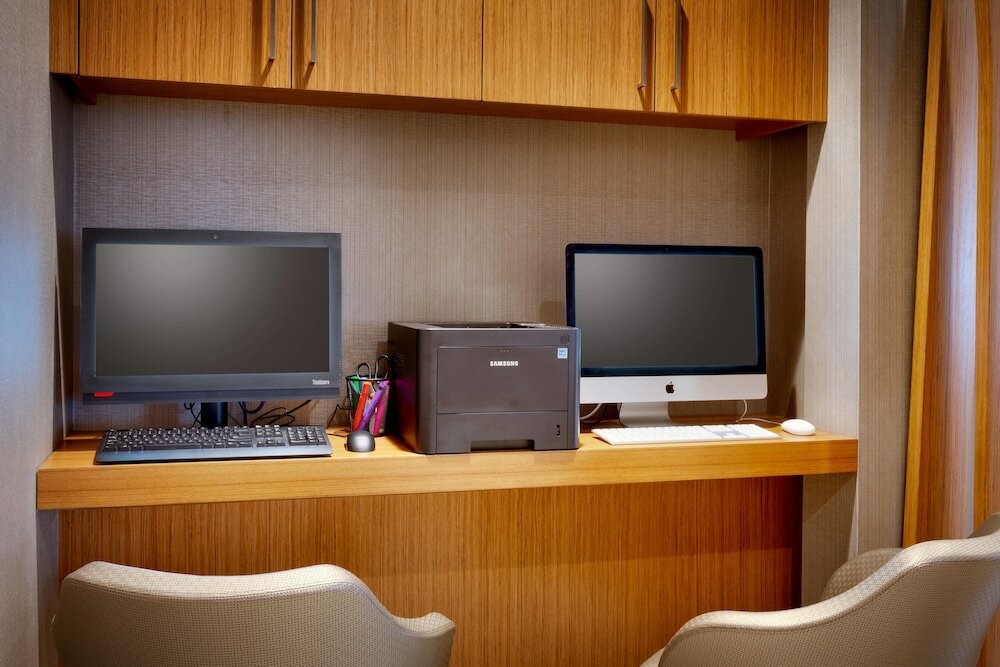 Фото SpringHill Suites by Marriott Salt Lake City-South Jordan