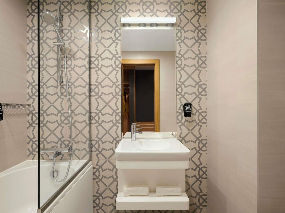 Фото Ibis Styles Manama Diplomatic Area