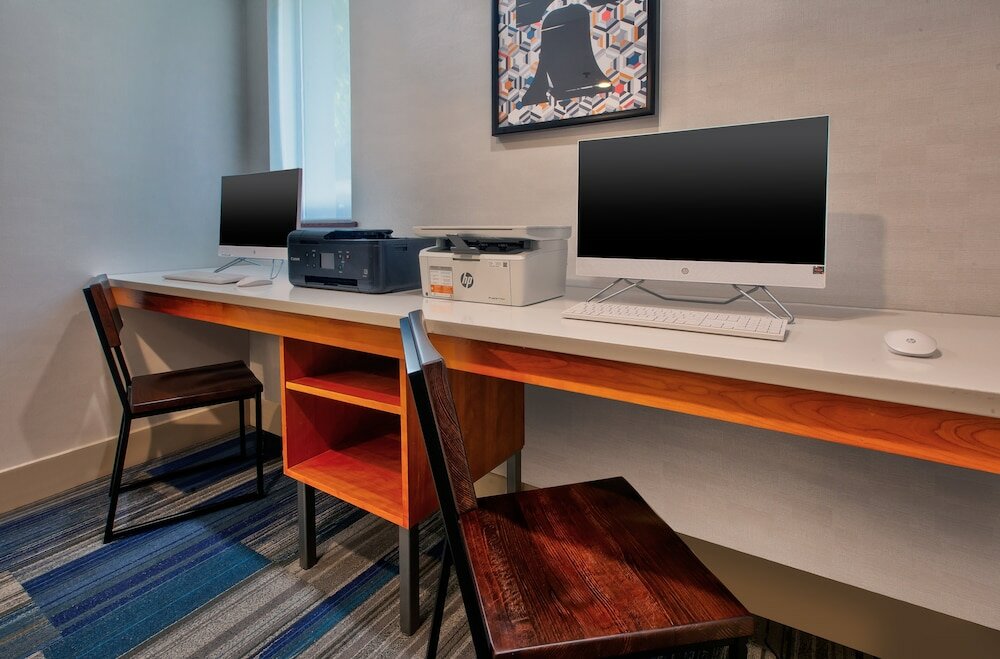 Фото Holiday Inn Express Philadelphia-Midtown, an Ihg Hotel