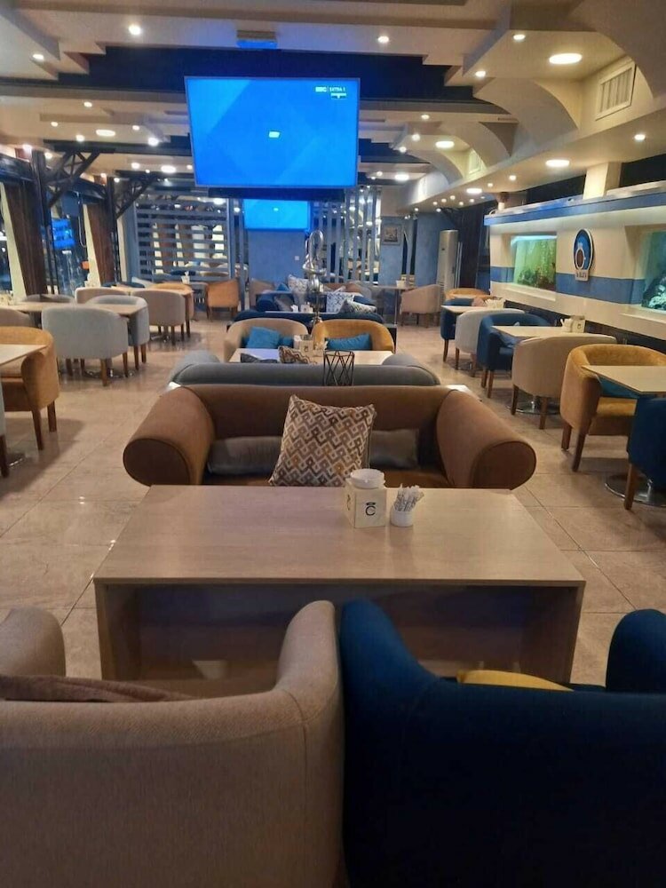 Фото Captain's Hotel