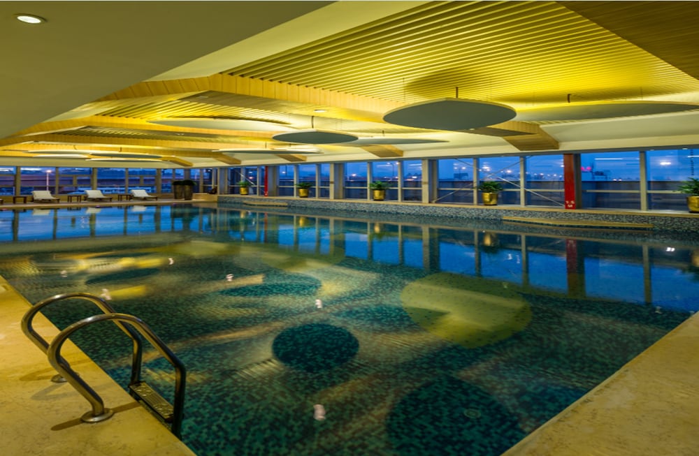 Фото Haiwaihai Crown Hotel Hangzhou