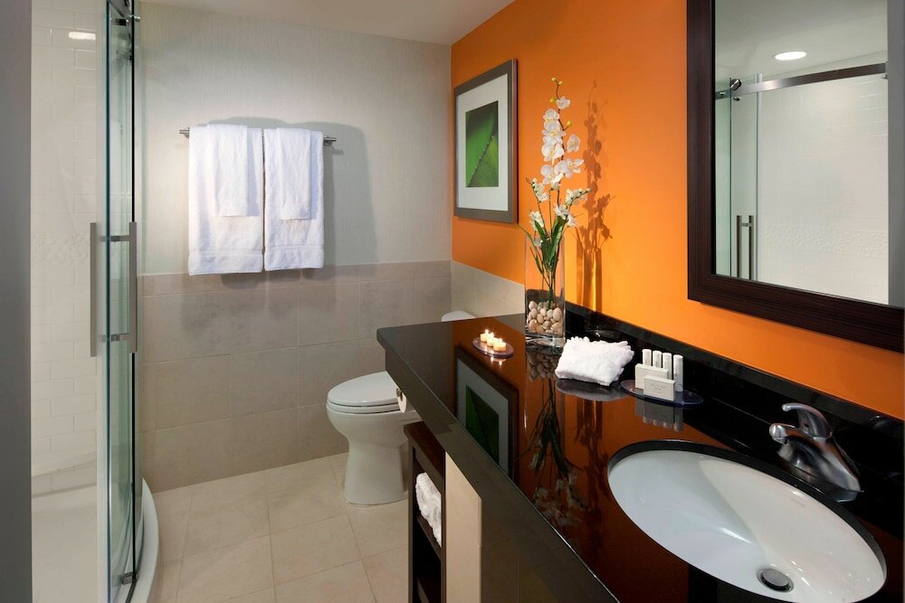 Фото Courtyard by Marriott Fort Lauderdale East/Lauderdale-by-the-Sea