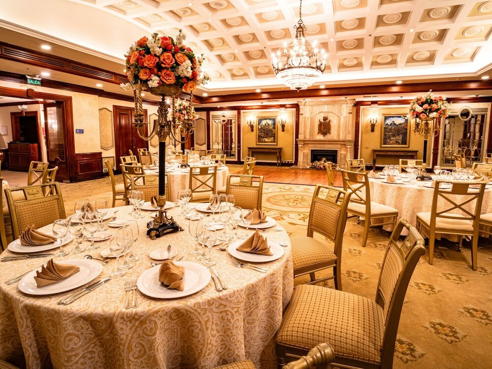 Фото Hotel Plaza Grande