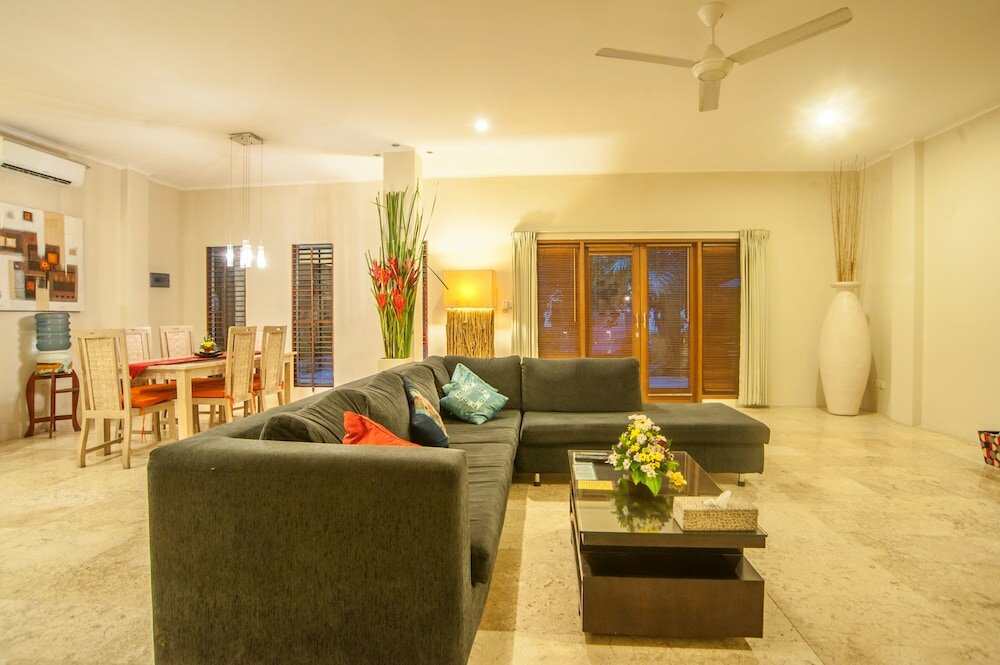 Фото Bali Mystique Hotel and Apartments