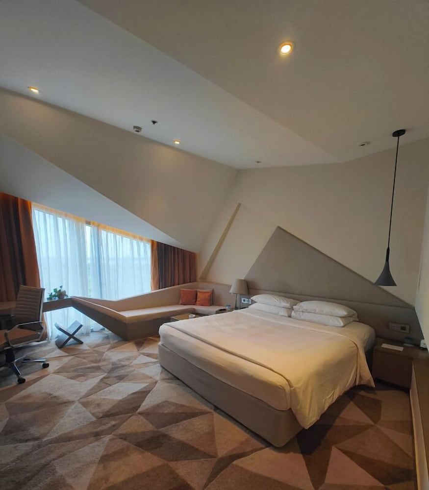 Фото Vivanta New Delhi, Dwarka