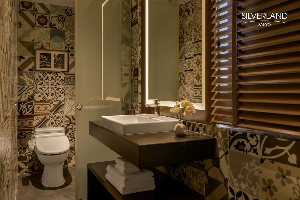 Фото Silverland Sakyo Hotel & SPA