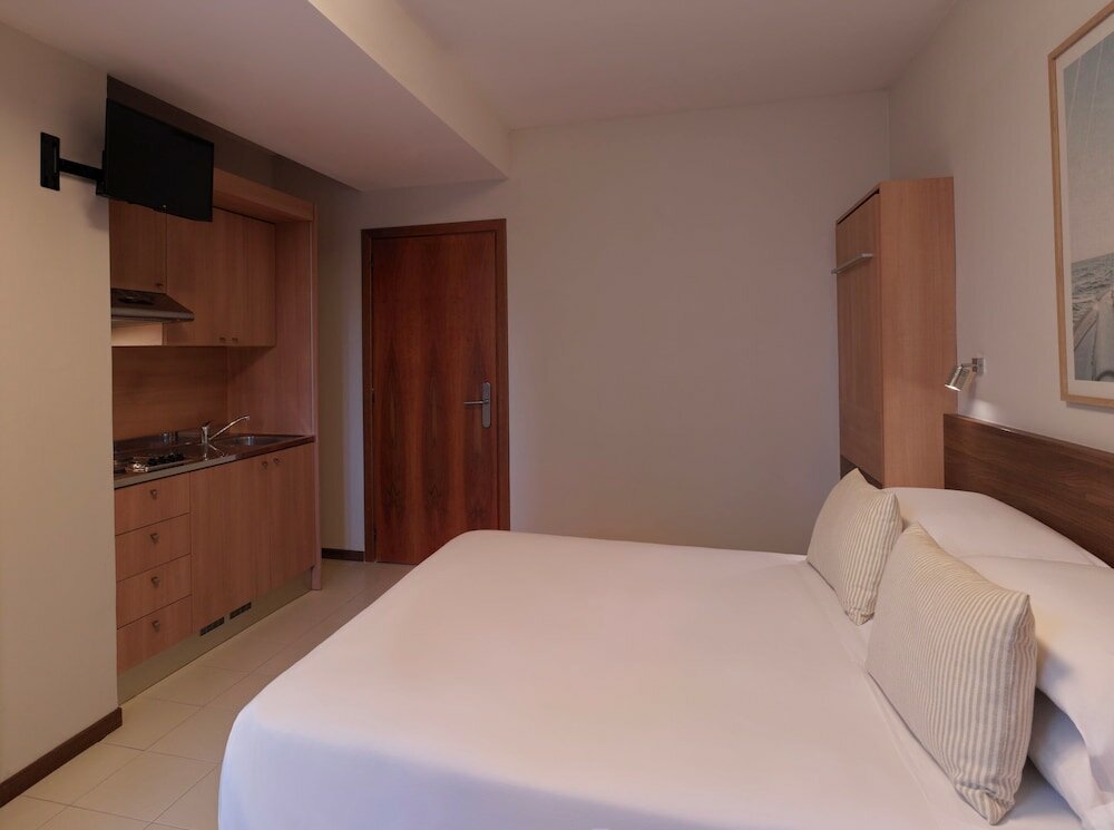 Фото Serena Majestic Hotel Residence