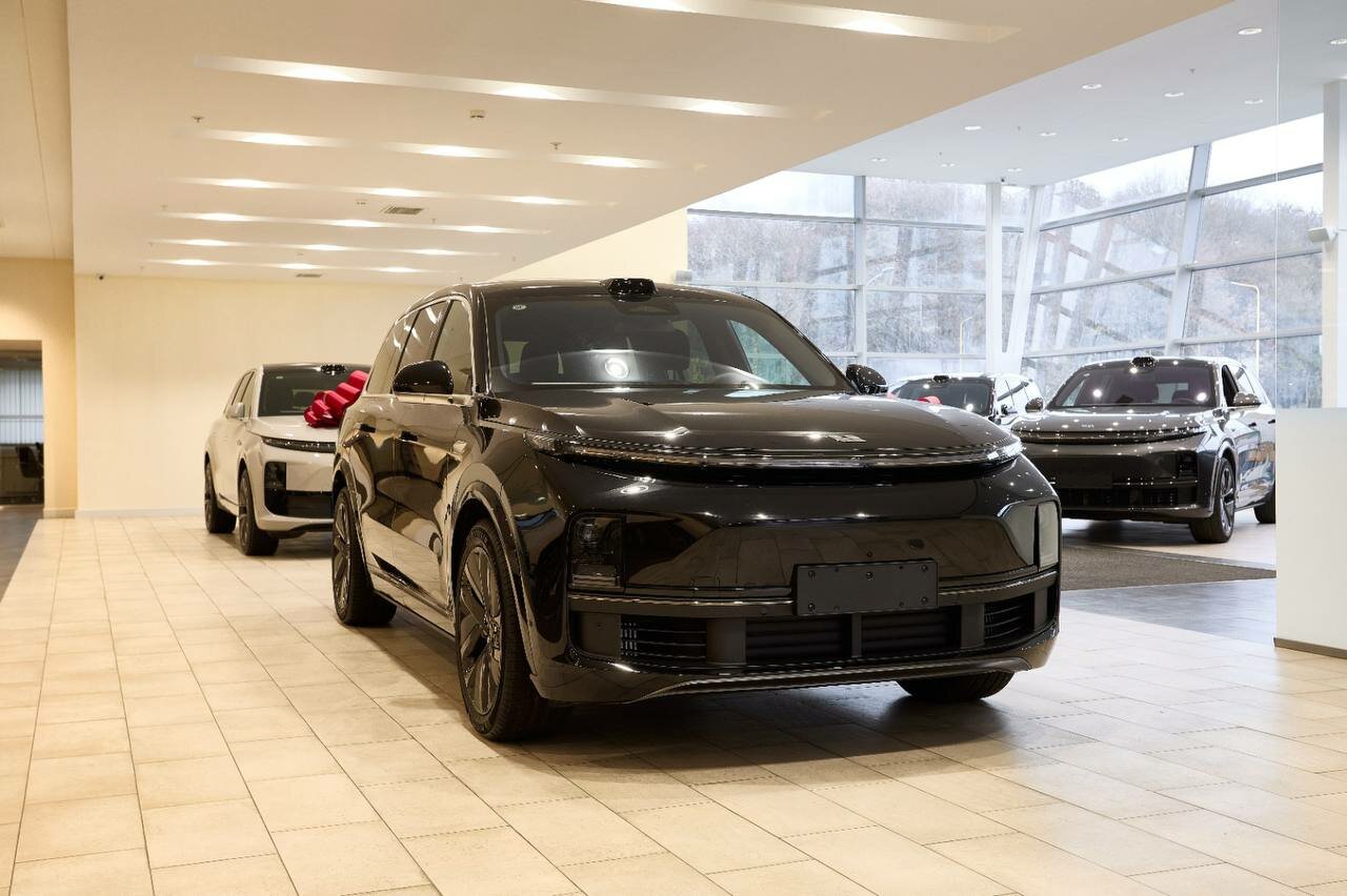 photo КМ/Ч Li Auto