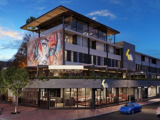 Фото отеля 1