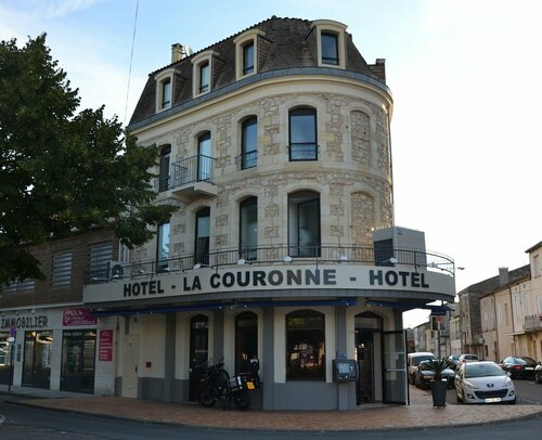Гостиница Hôtel La Couronne в Марманде