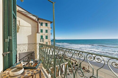 Гостиница B&b DaGiueli в Алассио