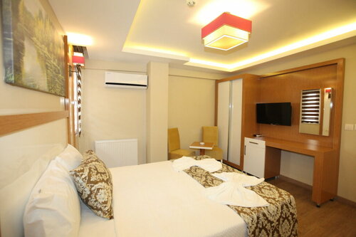 Гостиница Emir Butik Otel в Кумбургазе
