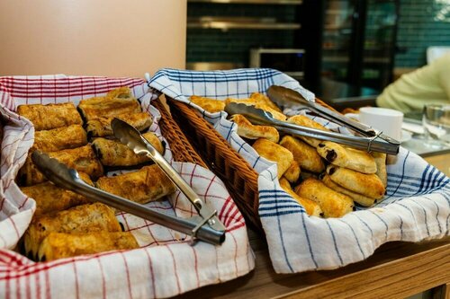 Гостиница Ecla Paris Villejuif в Л'Э-ле-Розе