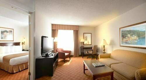 Гостиница Ann Arbor Regent Hotel & Suites в Ипсиланти